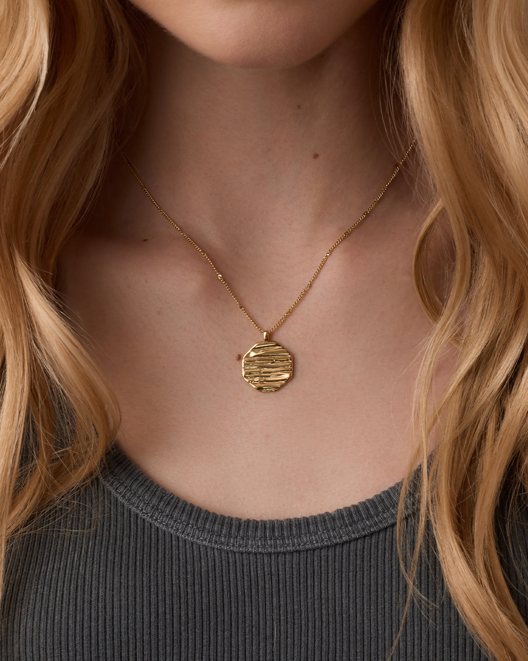 Sunset Coin Necklace || option::18k Gold Plated