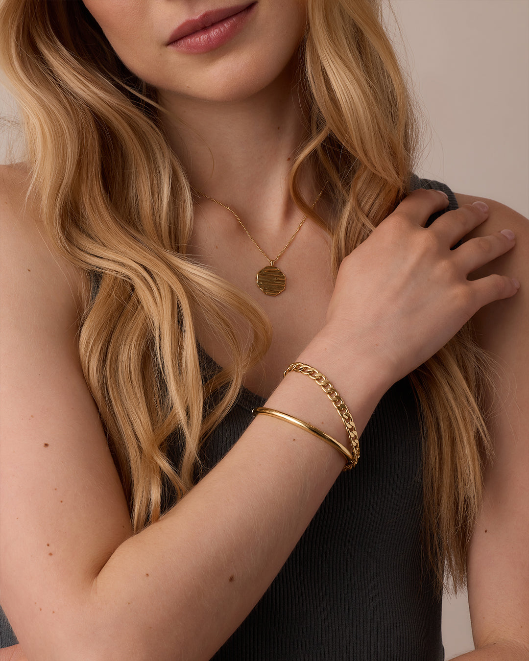 Wilder Chain Bracelet || option::18k Gold Plated