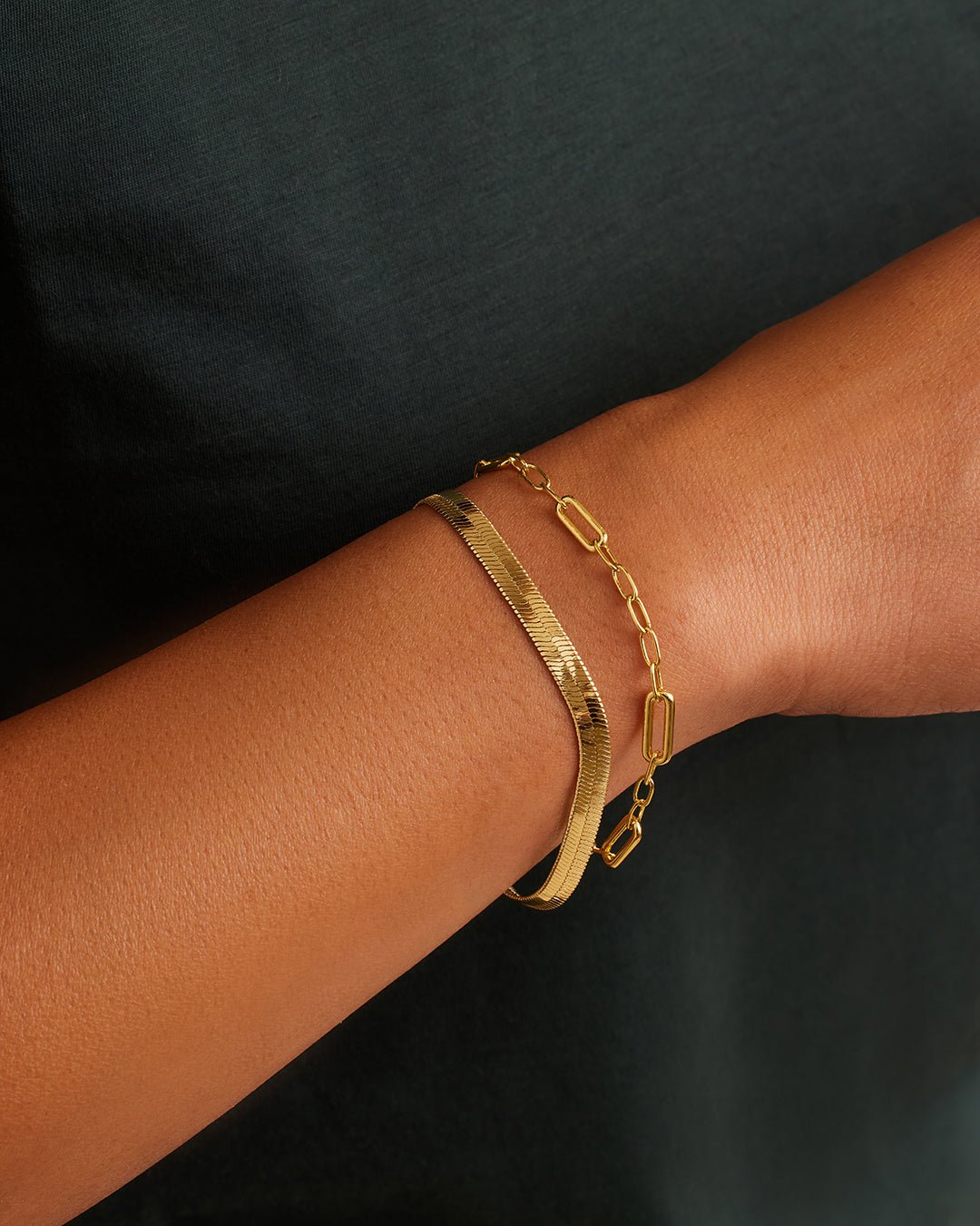 Zoey Statement Chain Bracelet || option::Gold Plated  || set::zoey-statement-chain-bracelet-stl