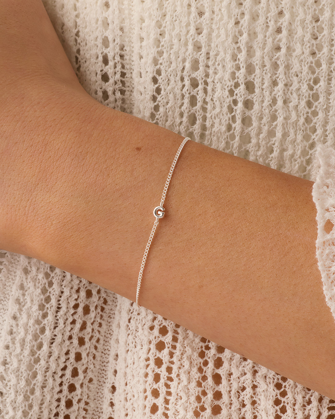 Wilder Mini Alphabet Bracelet || option:: Silver Plated, G