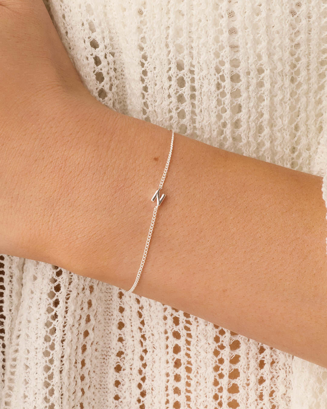 Wilder Mini Alphabet Bracelet || option:: Silver Plated, N