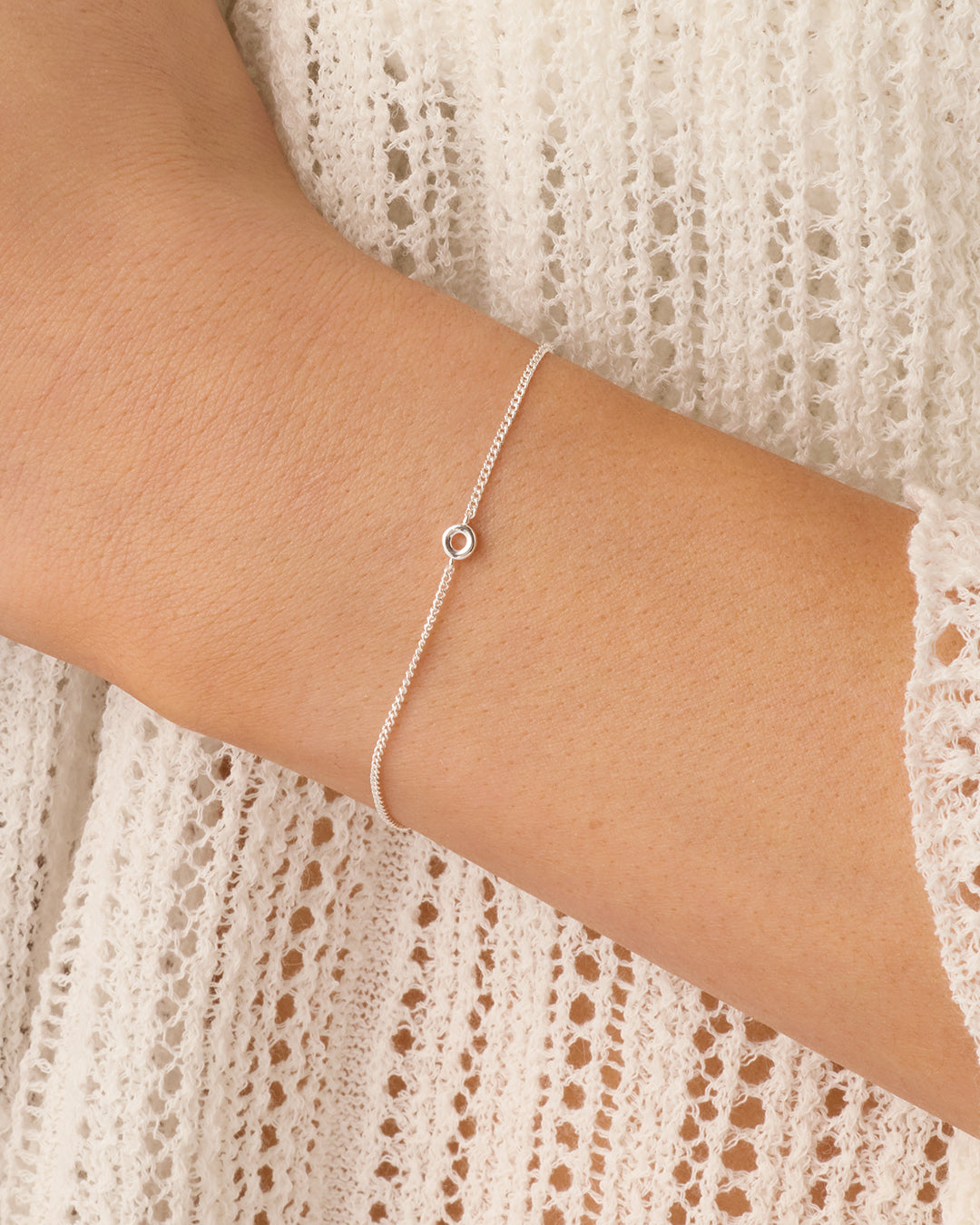 Wilder Mini Alphabet Bracelet || option:: Silver Plated, O