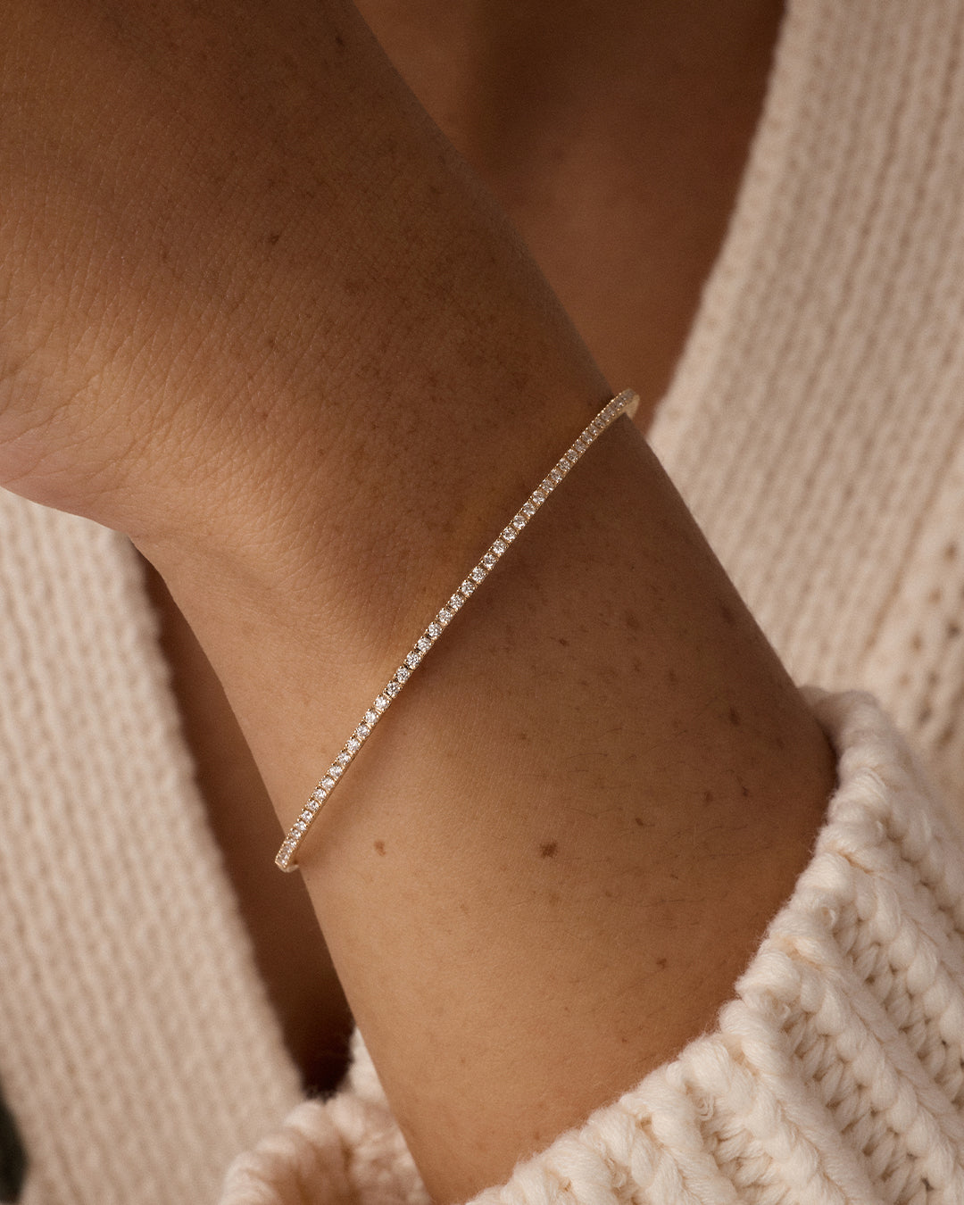 Diamond Melbourne Cuff || option::14k Solid Gold, 6.5 in. 