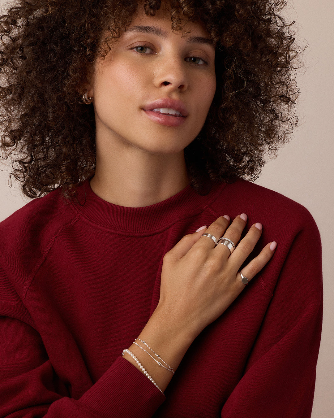 Wilder Shimmer Bar Huggies || option::Silver Plated