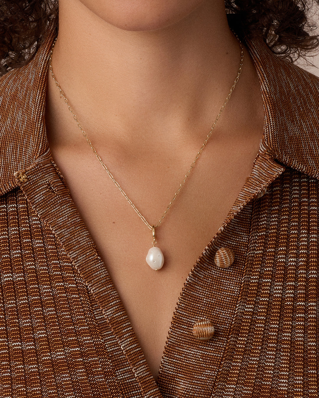 Vintage Shimmer Pearl Parker Charm || option::18k Gold Plated