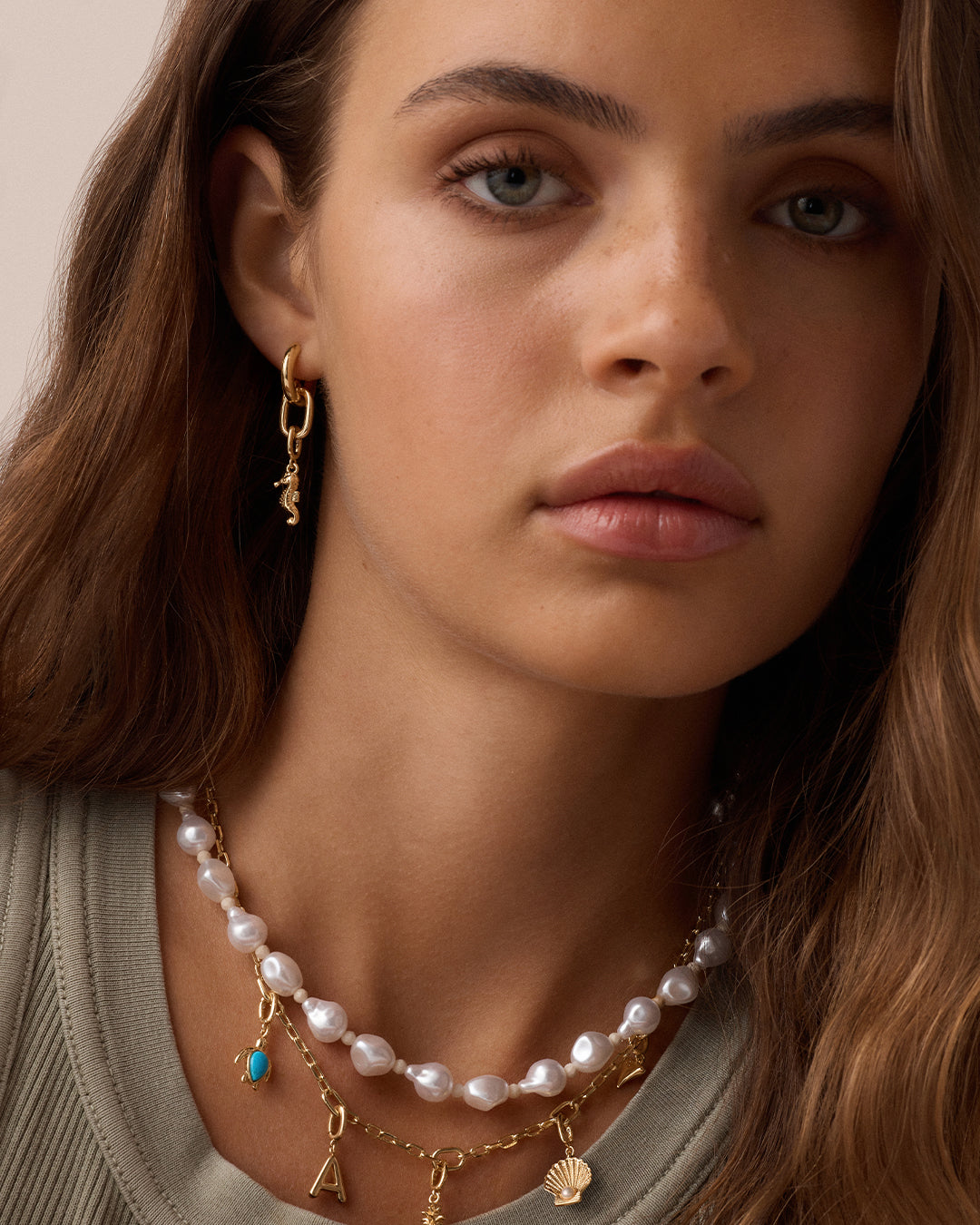 Put a Charm on It Huggies || option::18k Gold Plated || set::pineapple-charm-stl