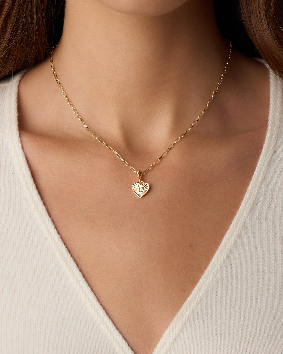 Vintage Heart Alphabet Parker Charm - L || option::18k Gold Plated, L