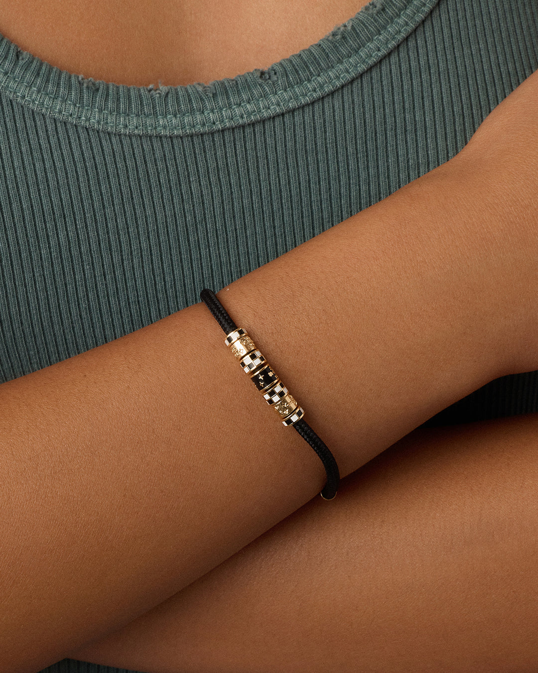 Lose Yourself Paracord Bracelet – gorjana