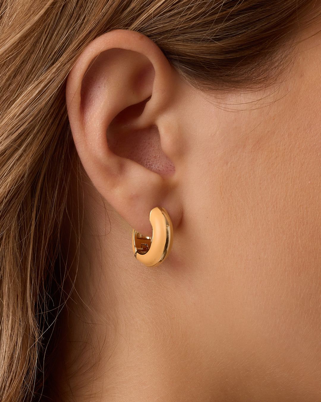 Lou Stripe Huggies || option::18k Gold Plated, Yellow