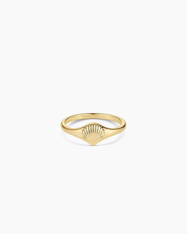 Scallop Mini Signet Ring || option::18K Gold Plated