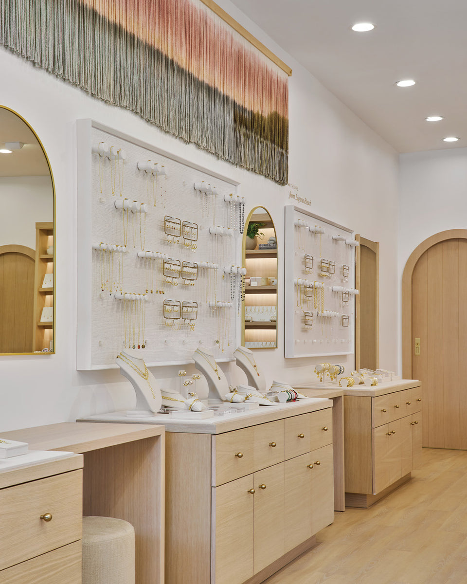 Shops around Lenox inside store