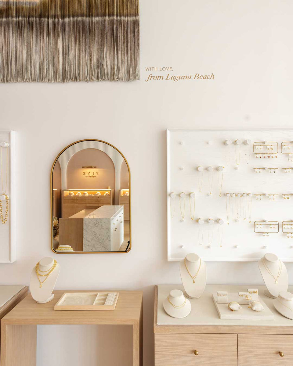Jacksonville store - jewelry display