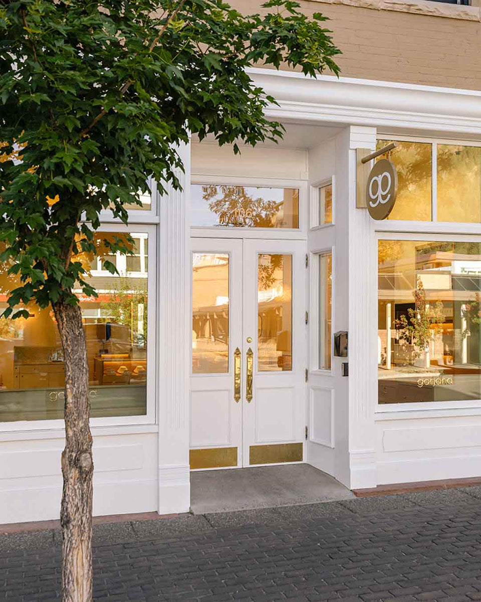 Exterior Aspen, Co store