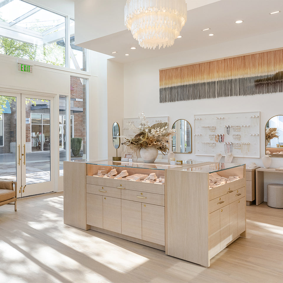 alderwood, WA store