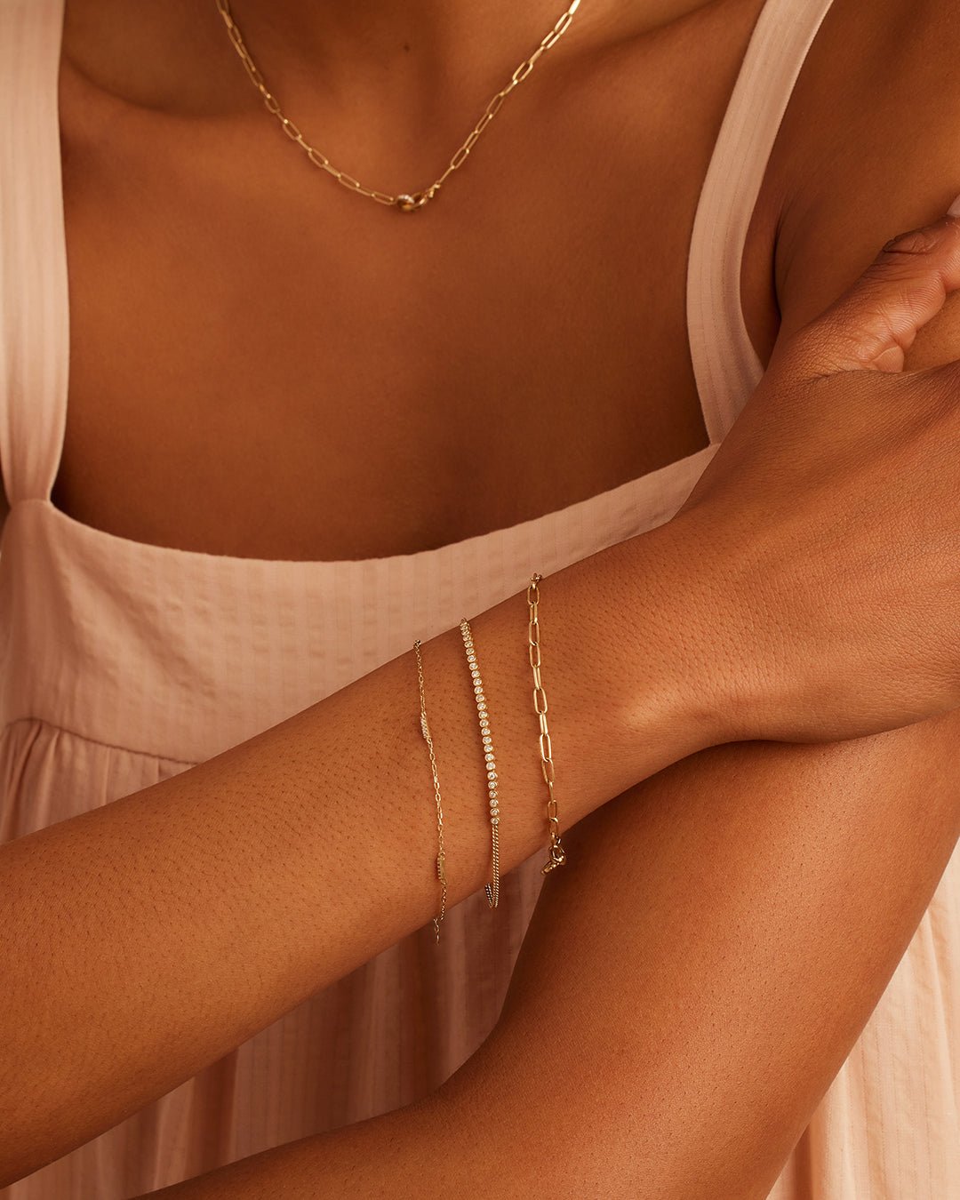 Classic Diamond Row Bracelet || option::14k Solid Gold