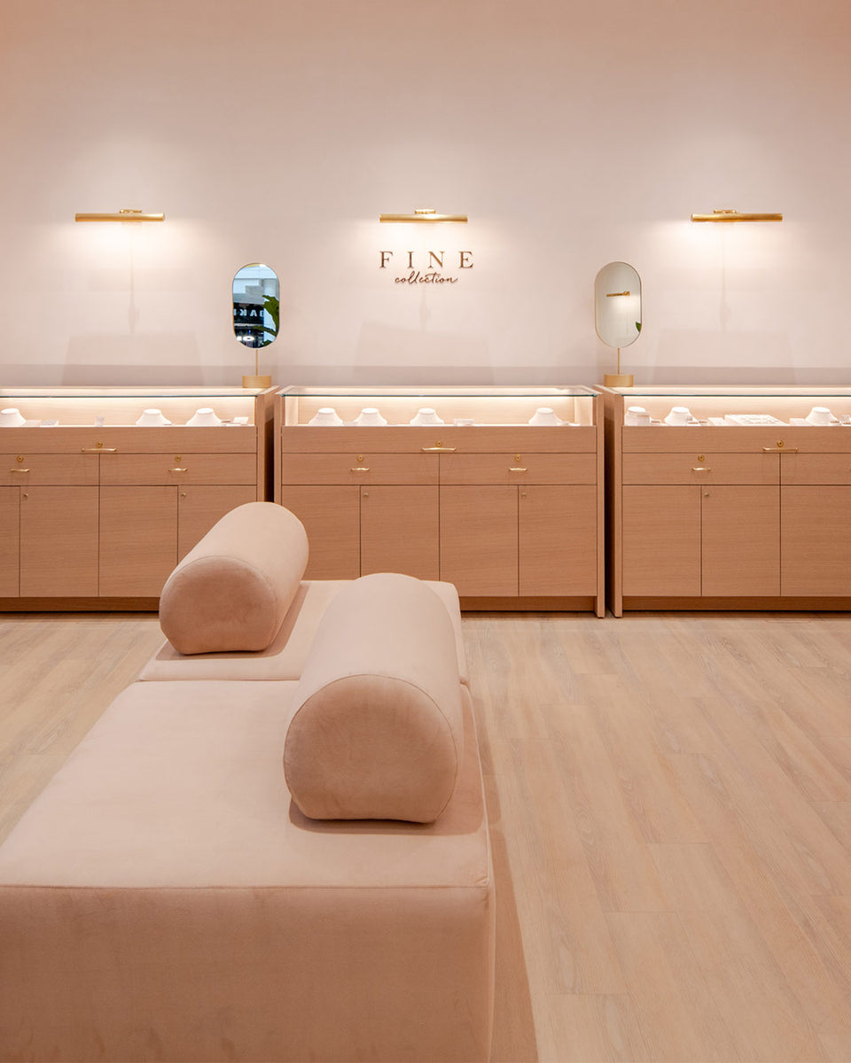 inside Fashion Show store