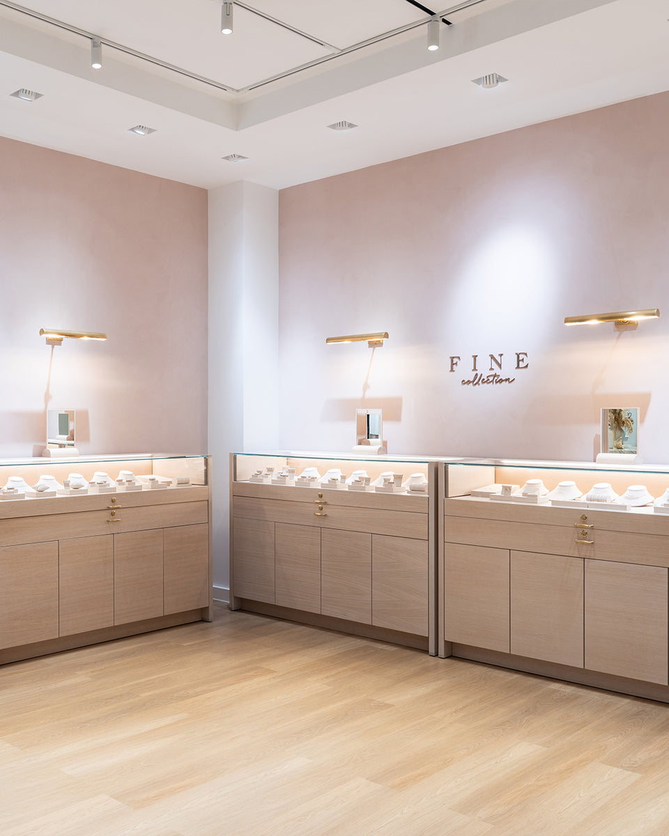 Fine jewelry display paramus NJ