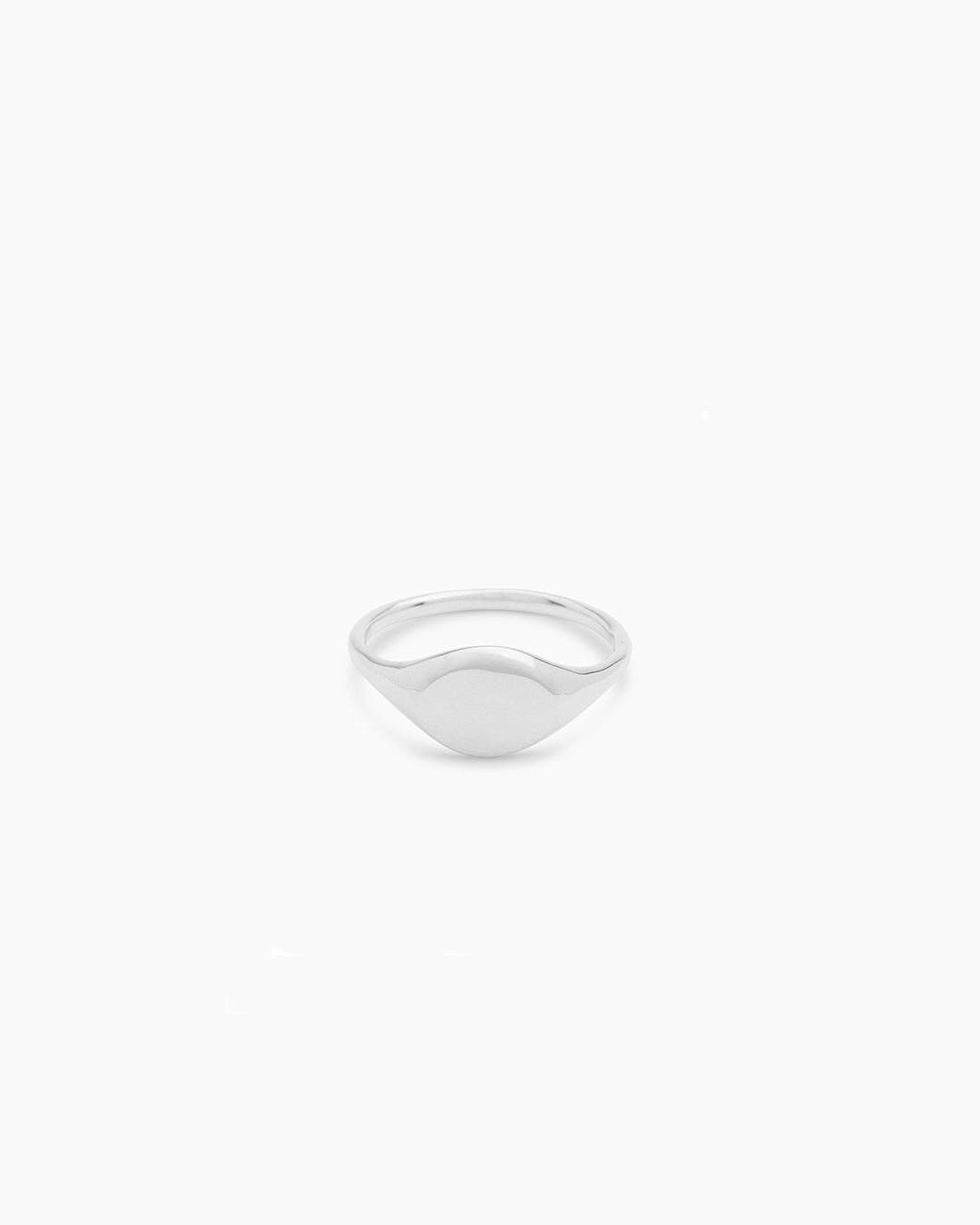 Silver plated signet ring || option::Silver Plated