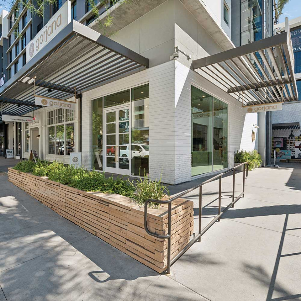 exterior store front image of Scottsdale