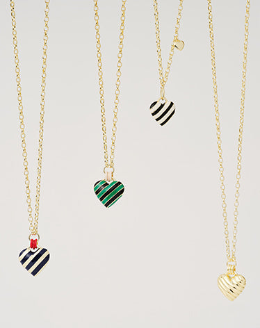 heart pendant necklaces