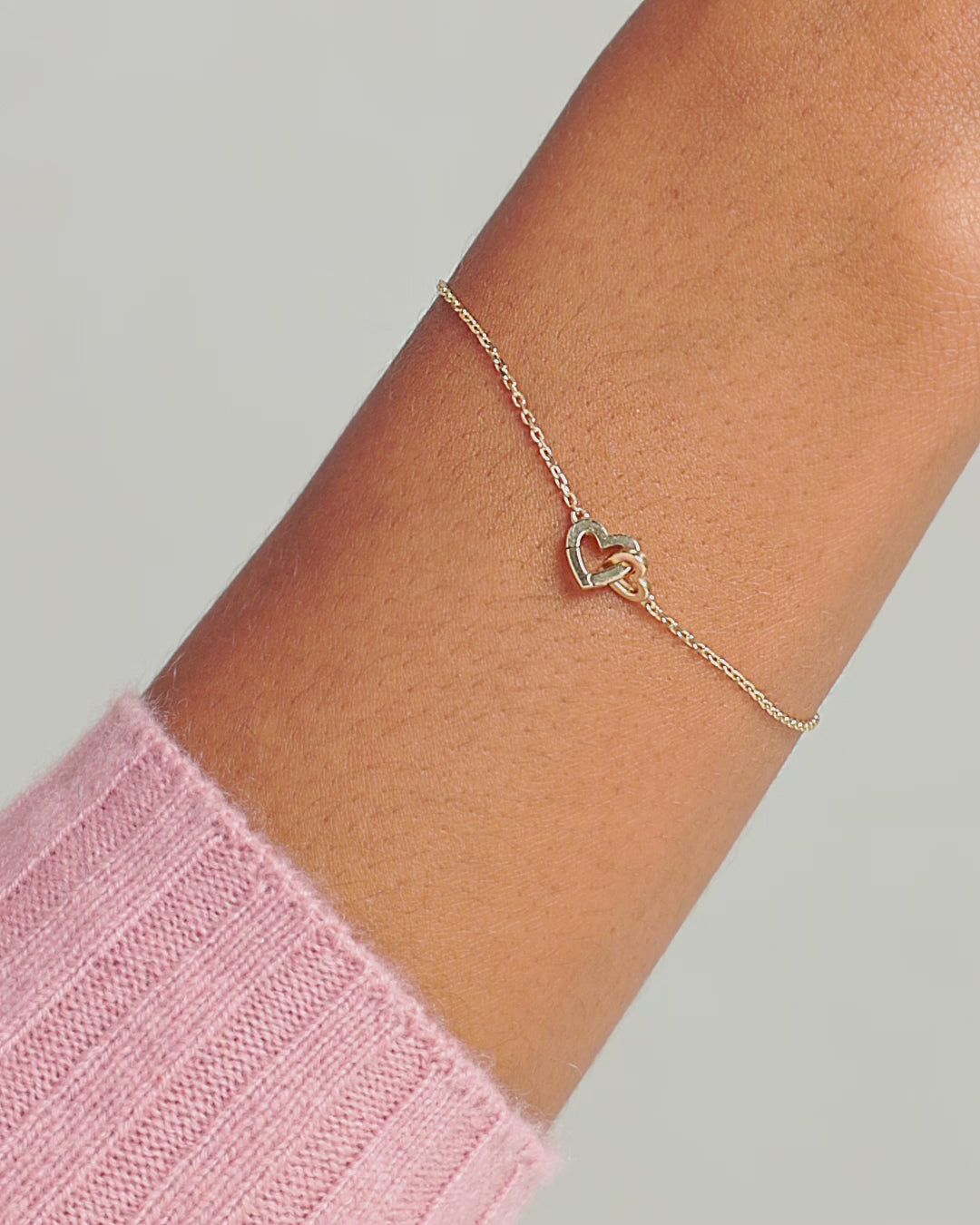 Dainty initial and open heart bracelet, Silver Rose Gold Gold Initial –  Gemnotic
