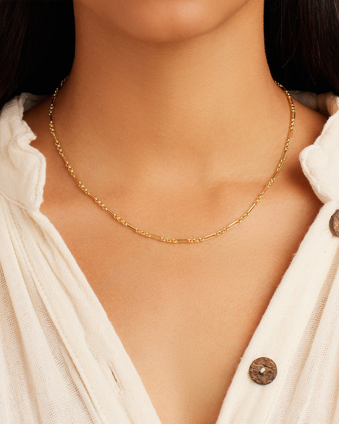 16 Delicate Necklaces That Are Perfect For Layering | HuffPost Life