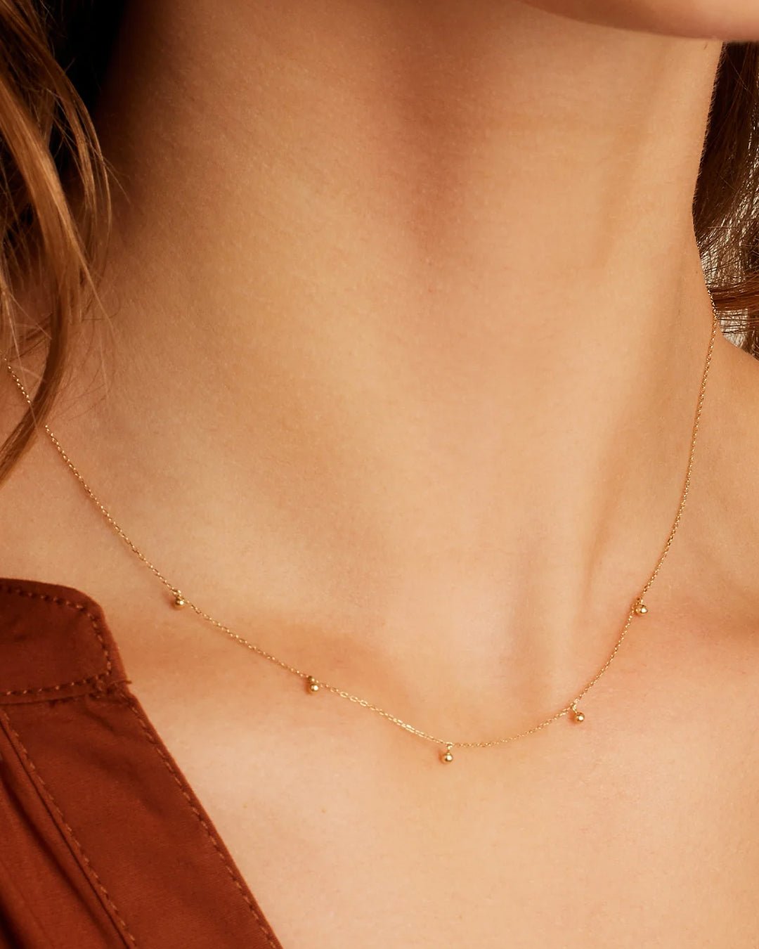 Woman wearing Newport Flutter Necklace || option::14k Solid Gold