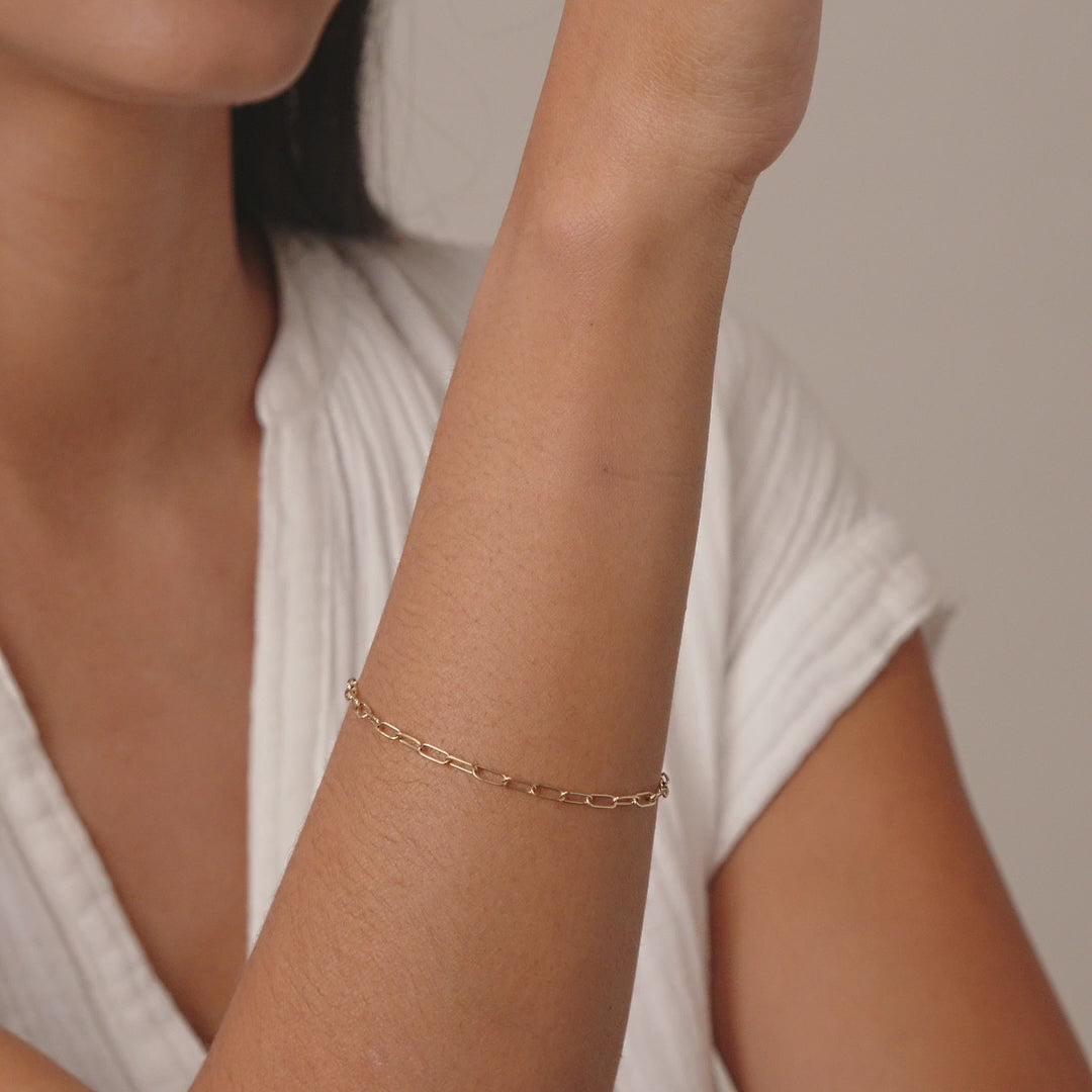 Buy a Dainty Gold Beaded Bracelet For Women Online – beaucoup de beads